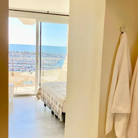 Apartment La - Motte P2 Avec Vue Panoramique, Clim, Wifi *
